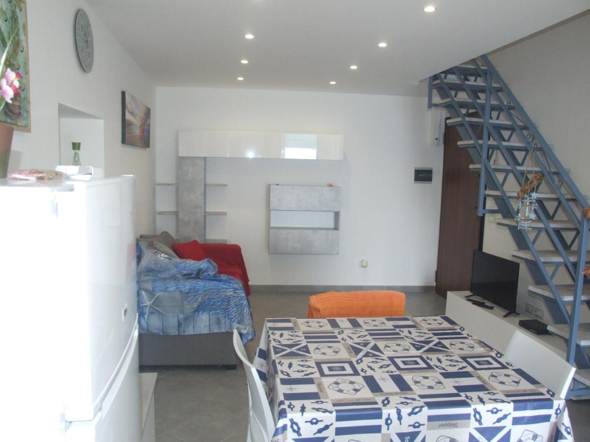 Casa Nicole Fronte Mare Villa Giardini Naxos Exterior photo